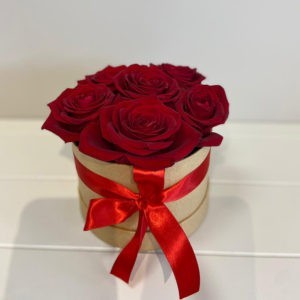 Half Dozen Rose Hatbox